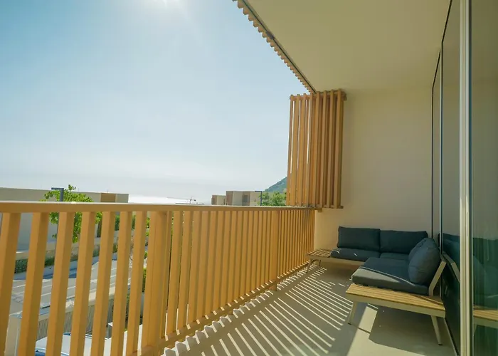 Villa Verde - Your Coastal Haven Retreat